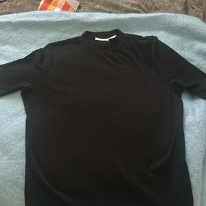 Christian Seriano black top!